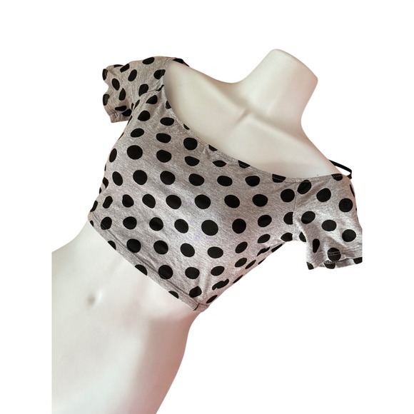 Forever 21 Tops - Y2K 2000s‎ style XXI Forever 21 Gray Black Polka Dot Off Shoulder Crop Top